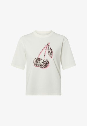 Weißes Baumwoll-T-Shirt mit einem rosa und leopardgemusterten Kirschmotiv in der Mitte. Rundhalsausschnitt und kurze Ärmel.