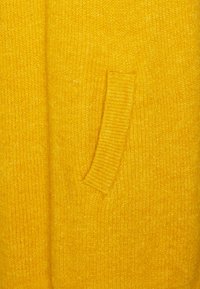 PIECES Tall Kofta - yellow