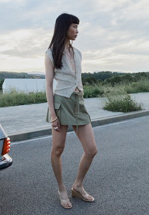 Mango, ADULT - Jupe-short - khaki