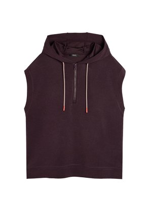 Bezrękawnik w ciemnym purpurowym kolorze z błyszczącym zamkiem błyskawicznym do połowy oraz paskowymi sznurkami do ściągania z różowymi końcówkami na białym tle.