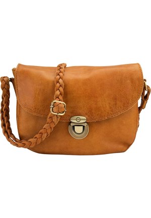 Pieni vaaleanruskea nahkainen olkalaukku, jossa on punottu hihna ja antiikkimessinkinen lukko.