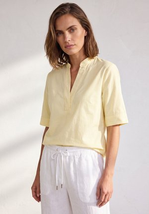 More & More, MORE & MORE MODERNE STRETCH-SCHLUPFBLUSE - Blouse - yellow haze