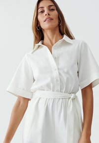 CALLI HARRIOT  - Overal - white