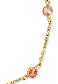 Gouden kettingarmband met twee ronde stenen, één roze en één oranje, gezet in ronde bevestigingen met een gestructureerde afwerking.