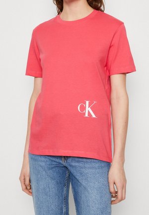 T-shirt print - pink