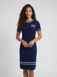 Stickad klänning - navy with cream piping — klänning med fickor från Zalando