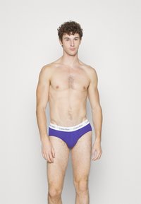 Calvin Klein Underwear HIP BRIEF 3 PACK COTTON STRETCH - Slip - dark grey/white/blue