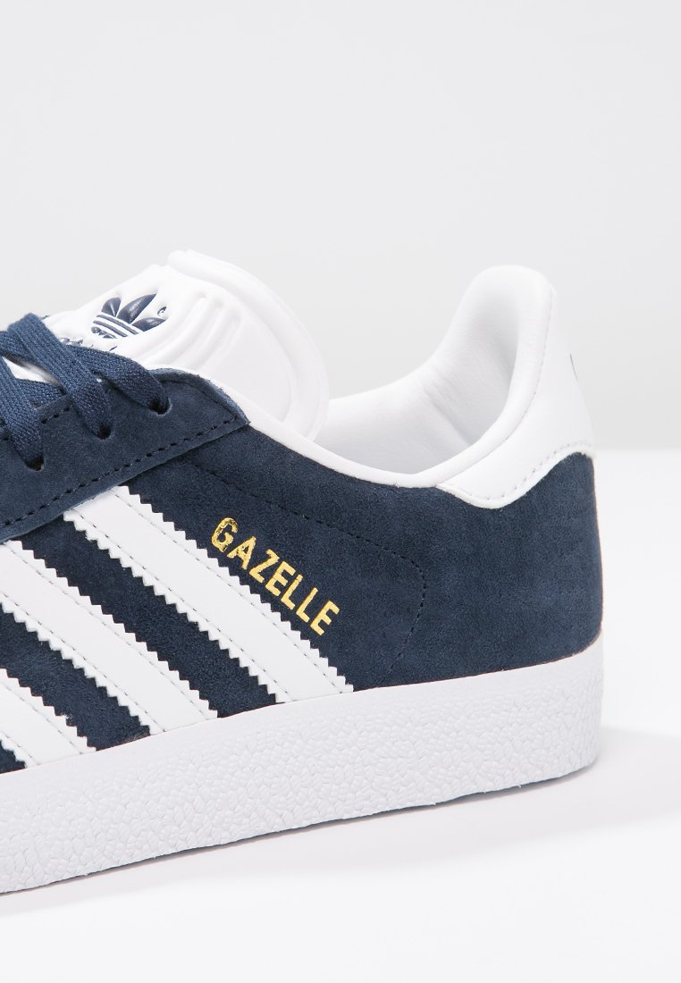adidas Originals GAZELLE - Sneakers laag - conavy/white/goldmt/donkerblauw  - Zalando.be