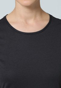 adidas Performance T-shirt till träning - black