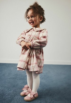 Next, REGULAR FIT - LONG SLEEVE COLLAR DRESS - Skjortekjole - pink check