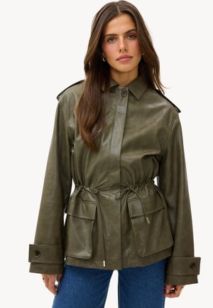 INTO THE GOLDEN FOG - Trench - pu   green