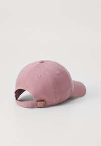 '47 FRUIT BASE RUNNER ICON CLEAN UP UNISEX - Šiltovka - mauve