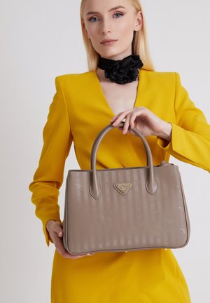 Maison Mollerus DONAT - Handtasche - taupe gold