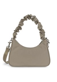 Borsa beige con una texture liscia, forma arrotondata e manico arricciato. Presenta una chiusura superiore con cerniera e una tracolla regolabile per versatilità.