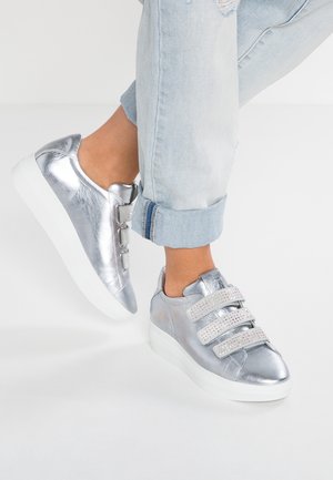 Sneakers - silver-coloured