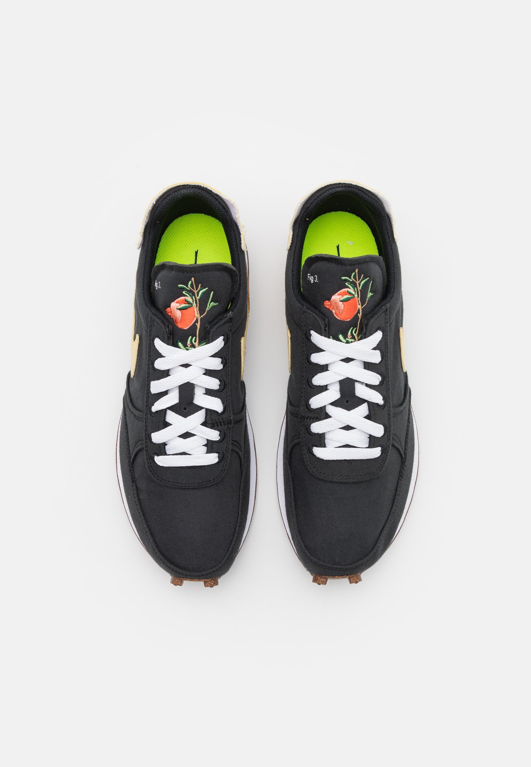 nike daybreak type m2z2