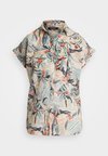 RELAXED FIT PRINT SHORT SLEEVE SHIRT - Bluza z gumbi - cream/multi-colored