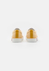 Levi's® LS2 - Sportcipő - light yellow
