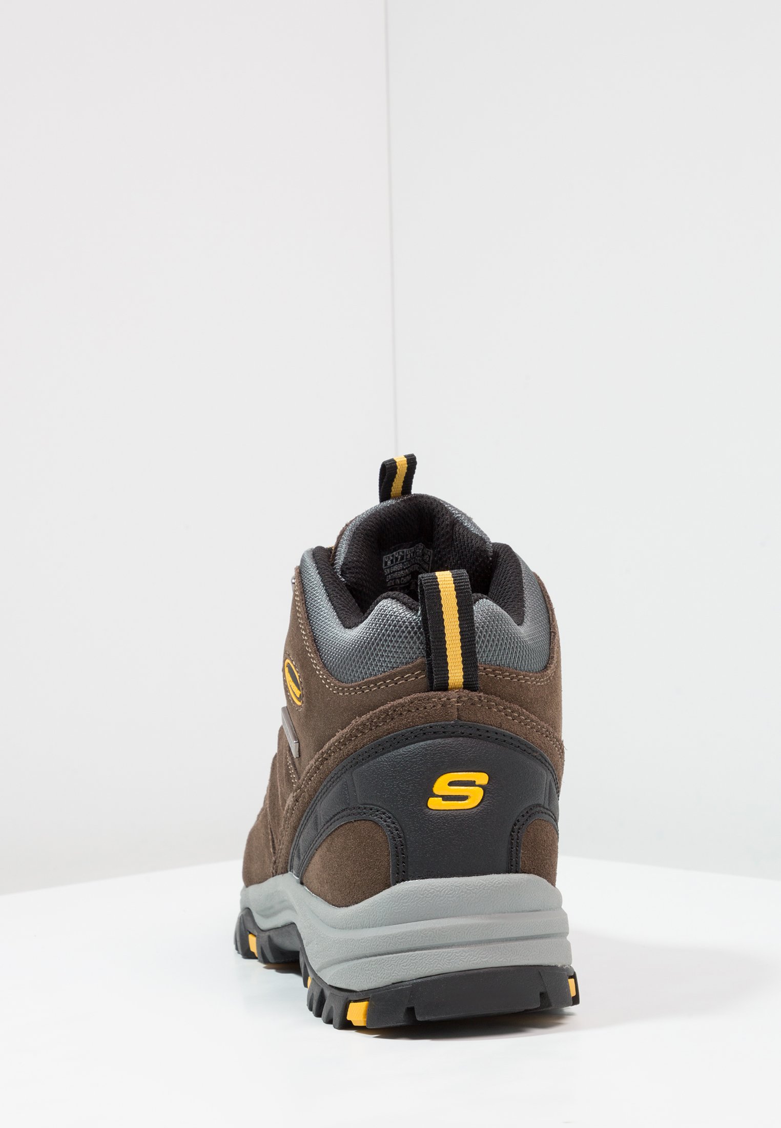 skechers relaxed fit naranja