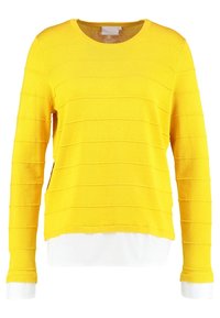 Maglione giallo a maniche lunghe con texture a coste, righe orizzontali e un orlo sovrapposto bianco. Collo rotondo; vestibilità comoda.