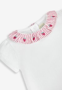 JoJo Maman Bébé FRILL - Bodijs - white strawberry