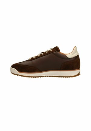Brown suede and leather sneaker with a cream accent at the heel, featuring beige laces and a rubber sole with a textured grip.