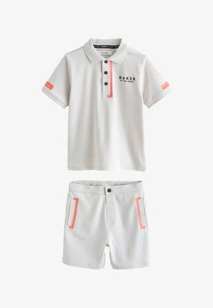 Baker by Ted Baker, REGULAR FIT - SHORT SLEEVE SHORTS SET - Lühikesed püksid - grey orange