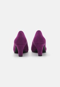 Marco Tozzi Plateaupumps - grape