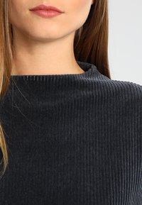 OPUS Felpa - dark grey