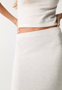 PULL&BEAR MIDI - Áčková sukně - sand