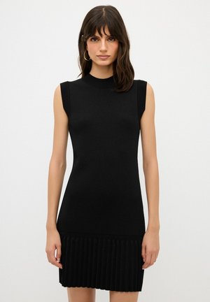 adL PLEATED HEM - Freizeitkleid - black