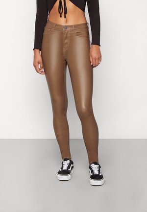 JDYNEWTHUNDER HIGH - Stoffhose - walnut