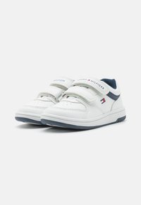 Tommy Hilfiger SKYLER UNISEX - Zapatillas - white