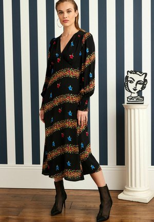 CECILA BIRTWELL LONG SLEEVE MIDI DRESS - Vestito estivo - black floral