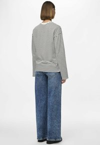 Pieces PCSADIE LS - Camiseta de manga larga - cloud dancer