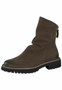 Bottine en cuir marron avec un design froncé, tige texturée, bout rond, semelle en caoutchouc noir épaisse et détail de fermeture éclair à l'arrière.