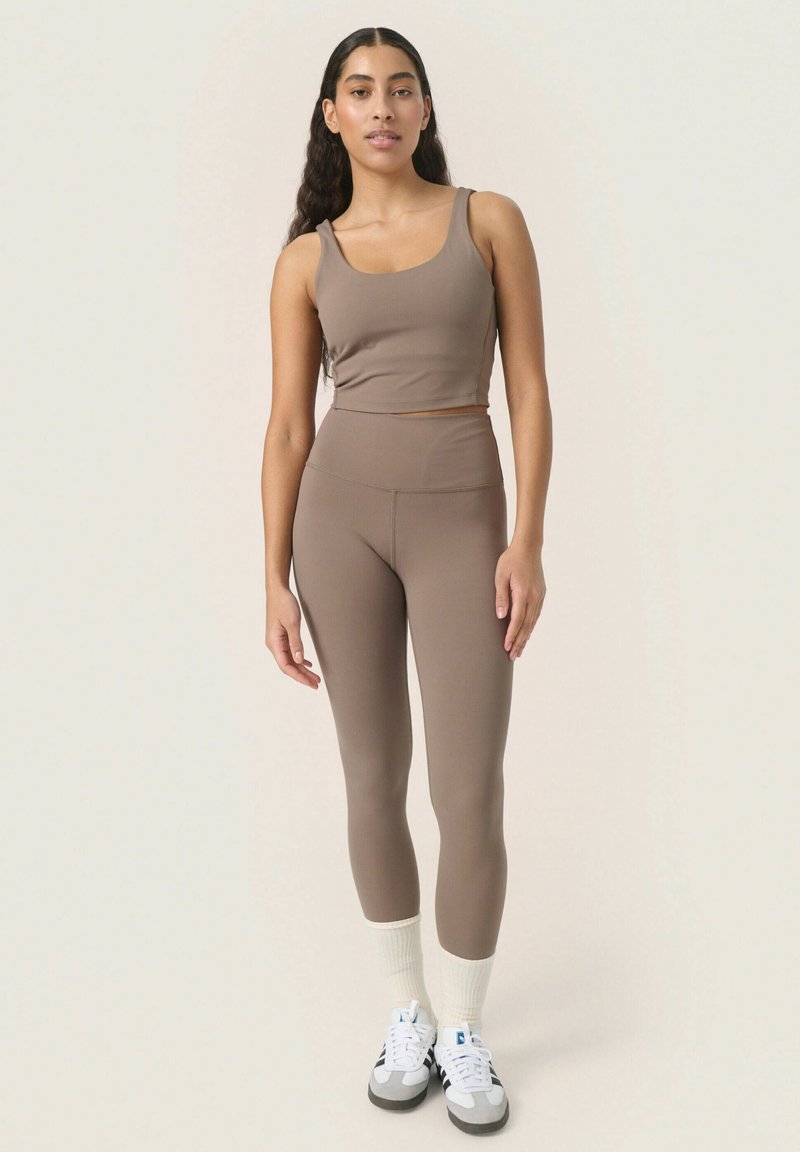 Soaked in Luxury Top donkerbruin