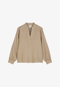 Unselected, summer sand