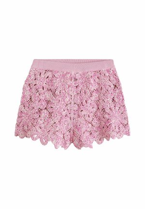 Rózsaszín virágos horgolt csipke rövidnadrág hullámos szegéllyel és bordázott derékpánttal.