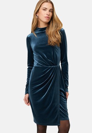 MIT RAFFUNGEN - Jurk - blue