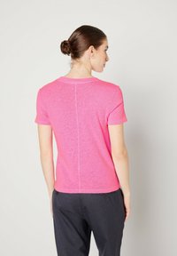 American Vintage SONOMA - Paprasti marškinėliai - pink acide fluo