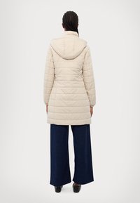 Armani Exchange Abrigo de invierno - beige