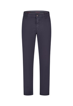 Marineblaue Slim-Fit-Hose mit Knopf- und Reißverschluss, Gürtelschlaufen und seitlichen Taschen, vor weißem Hintergrund dargestellt.