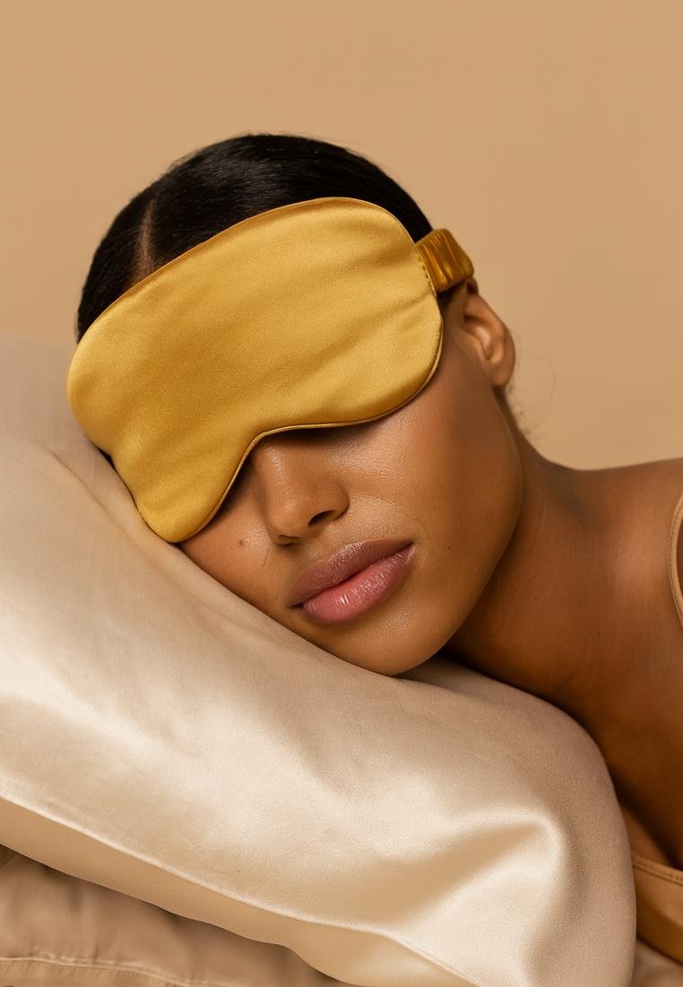 CRYSTALLOVE OPASKA NA OCZY Z JEDWABIU  -  GOLD złoty