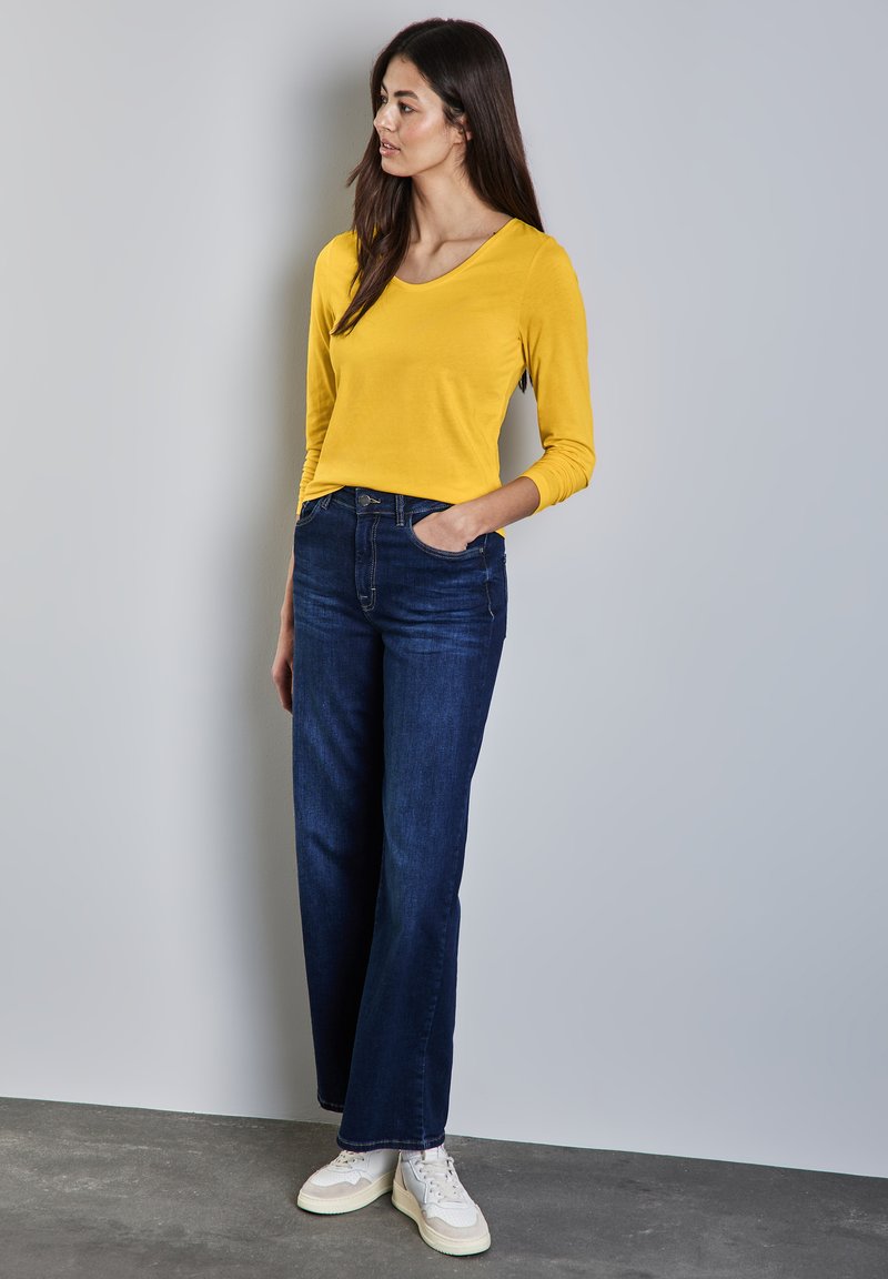 Street One MIT GERUNDETEM V-NECK - Maglietta a manica lunga - gelb