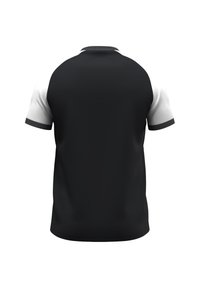 Polo à manches courtes présentant un corps noir et des manches blanches, avec un col et des poignets de manches noirs contrastants. Finition en tissu lisse.