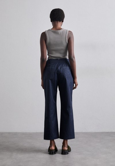 PS Paul Smith Pantalones - blue