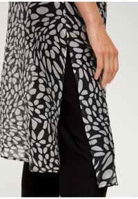 s.Oliver BLACK LABEL Sukienka koszulowa