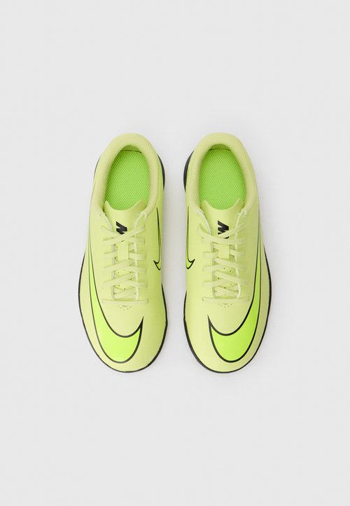 Nike JR MERCURIAL VAPOR 16 CLUB TF - Botines de fútbol para césped - limelight/volt/hyper crimson — foto 4