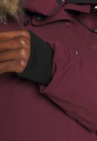 Didriksons Vinterfrakke - dark red